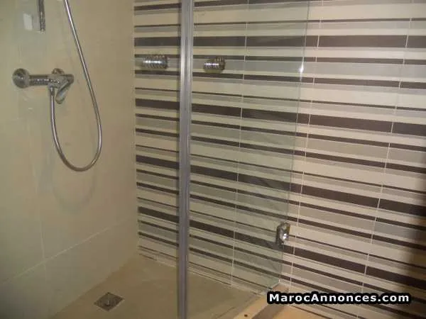 Studio meublé en location à palmier - الدار البيضاء (3)