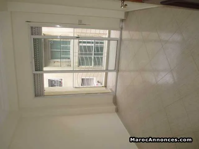 Appartement vide 90m2 à bd ghandi 2pas tramway - الدار البيضاء