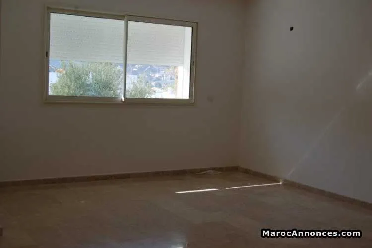 Belle villa à louer dans complexe fermé à tanger - طنجة (3)