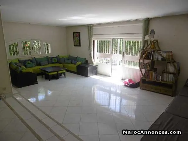 Villa 700 m² à louer, longchamp, casa - الدار البيضاء (2)