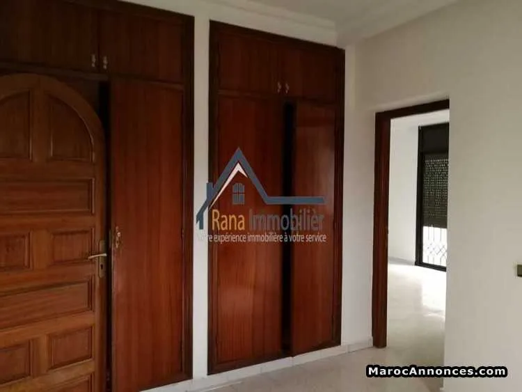 Location villa  de 1000m² à hay riad - الرباط (3)