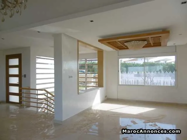 Villa à louer de 1300 m² bouskoura - الدار البيضاء (3)