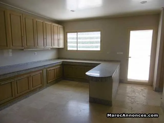 Villa à louer de 650 m² californie - الدار البيضاء (3)