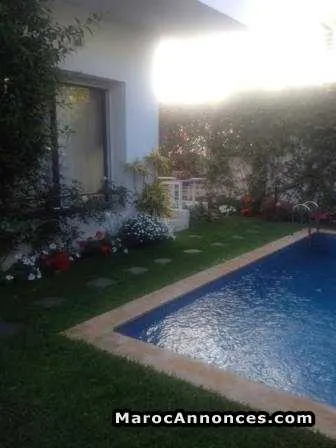 Villa vide à la location à ain diab - الدار البيضاء (2)