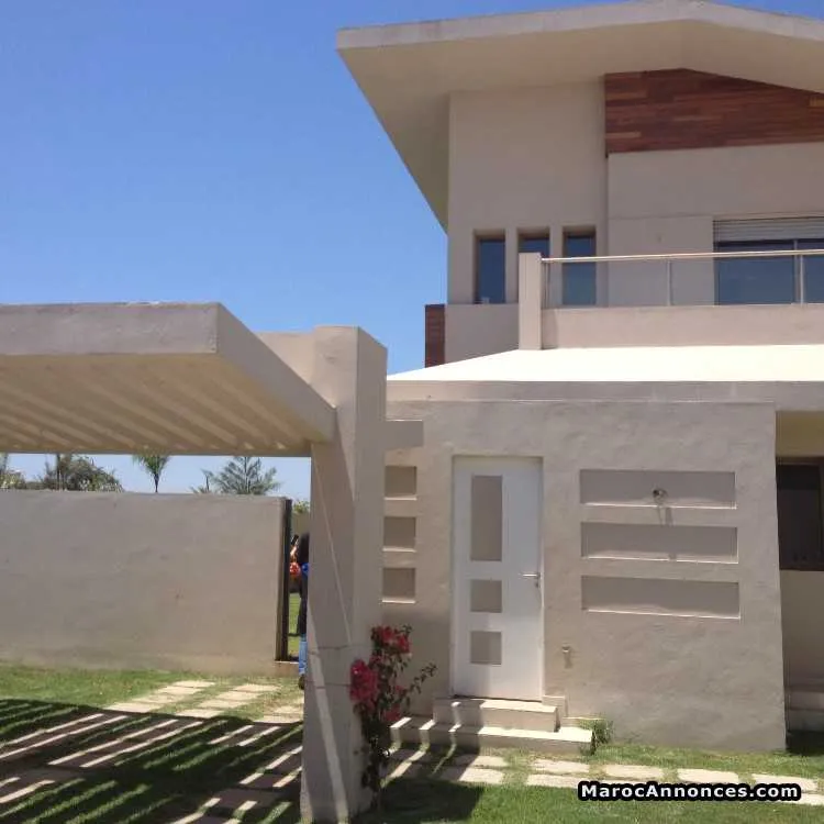 Villa à louer à bouskoura - الدار البيضاء