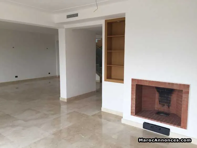 Villa  à louer à bouskoura californie - بوسكورة (2)