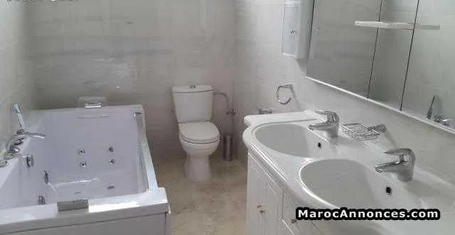 Villa de 540 m² à oasis - الدار البيضاء (3)