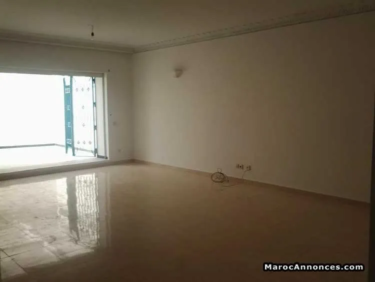 Villa de 1050 m² à californie - الدار البيضاء (2)