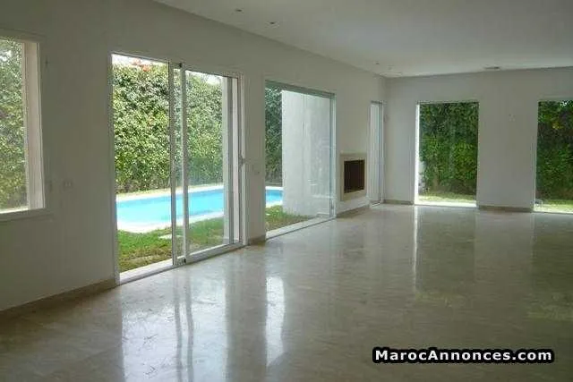 Villa de 547 m² à ain diab - الدار البيضاء (2)