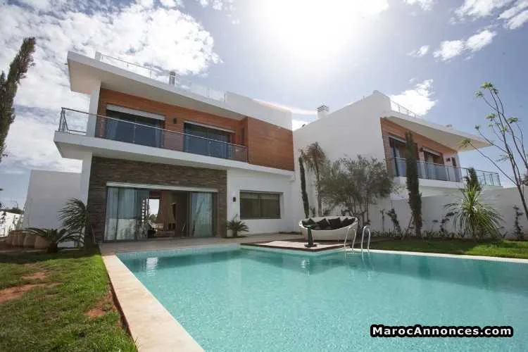 Villa de 500 m² à ain diab - الدار البيضاء