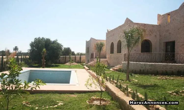 Villa de plain-pied avec piscine - الصويرة (3)