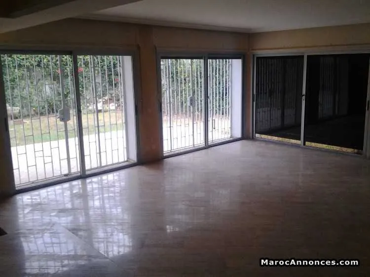 Villa de 600 m² à c.i.l - الدار البيضاء