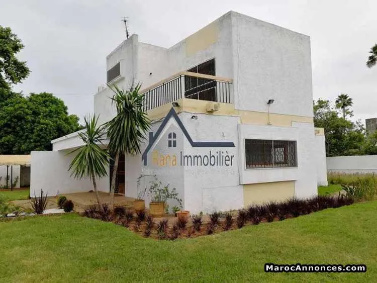 Location jolie villa de 1000m² à souissi rabat - الرباط