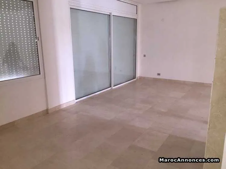 Villa de 672 m² à bouskoura - الدار البيضاء (3)