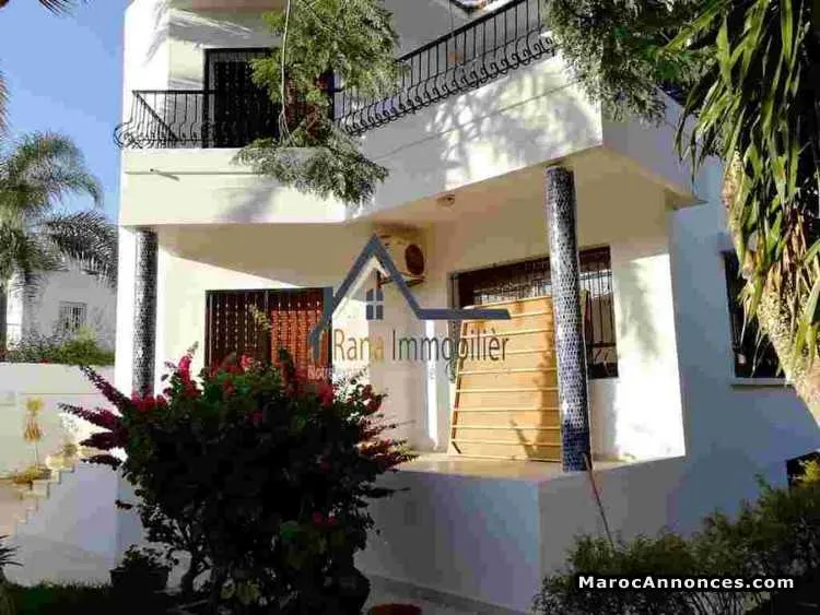 Villa de luxe de 800m à hay riad - الرباط