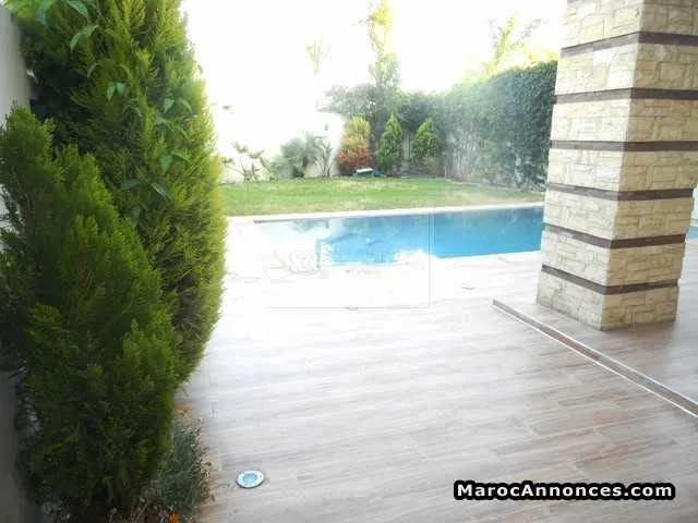 Villa moderne neuve avec très belle cuisine à loue - بوسكورة (2)