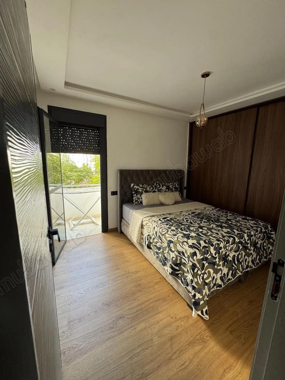 Appartement à l'achat à Dar Bouazza.
Surface totale 55 m².
B... - دار بوعزة (2)