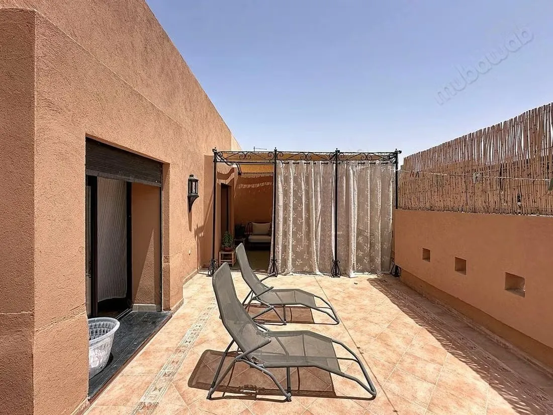 Appartement 5e étage avec grande terrassz - مراكش