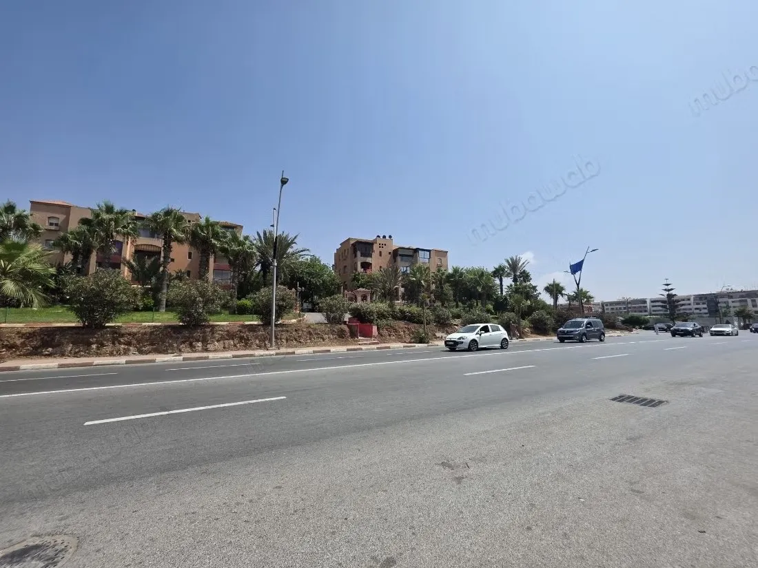 Magnifique Appartement 2 chambres avec piscine - المنصورية (3)