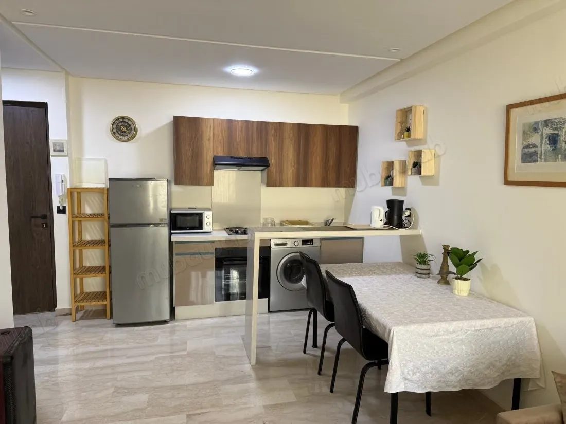Magnifique studio garage inclus dispo janvier - الدار البيضاء (3)