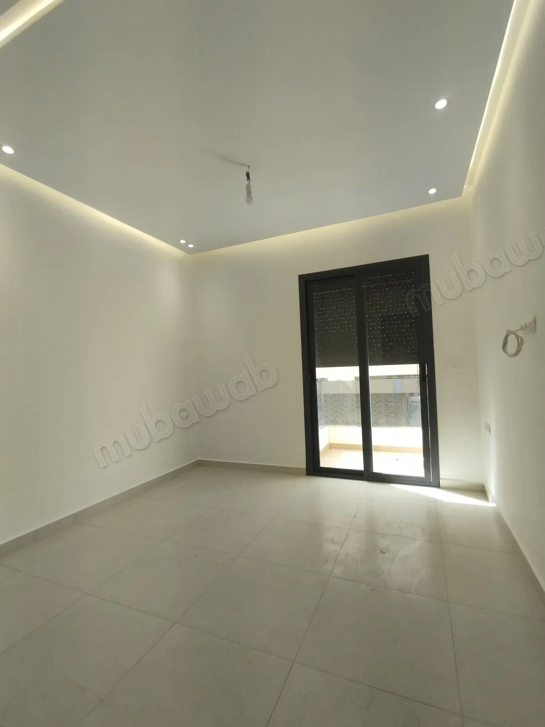 Appartements modernes de haute qualité à vendre à Martil - مرتيل (3)