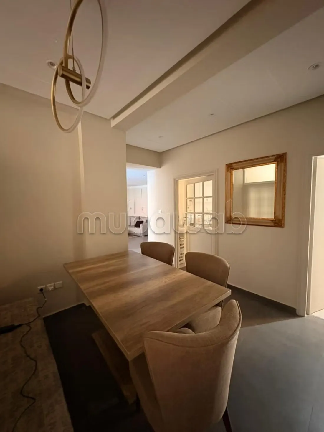 A VENDRE Bel Appartement rénové sur Maarif EXT - الدار البيضاء (3)