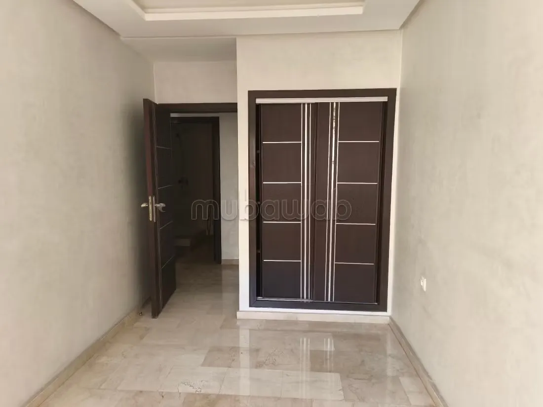 Appartement avec terrasse près d bd abdelmoumen Anwal - الدار البيضاء (3)