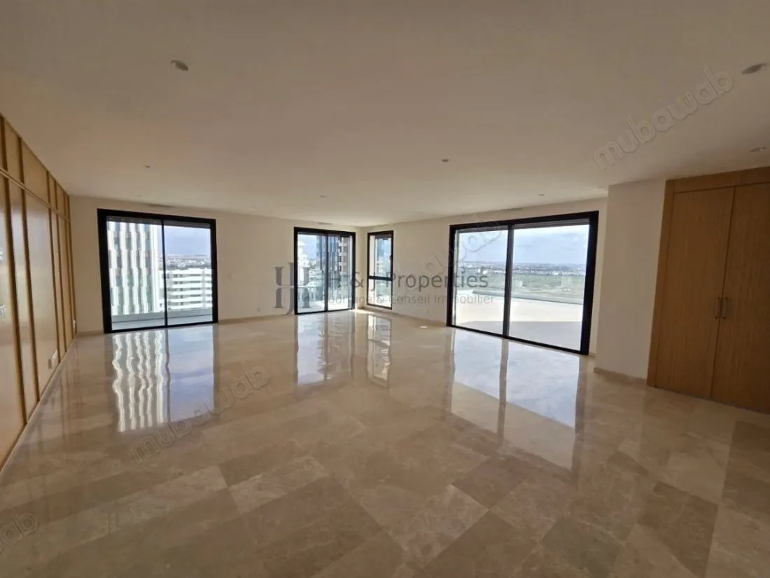 T5 de 336 m² 4 chambres  ch. Perso terrasse - الدار البيضاء (2)
