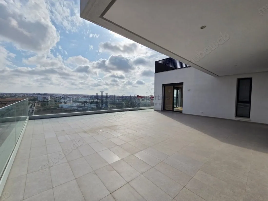 T5 de 336 m² 4 chambres  ch. Perso terrasse - الدار البيضاء