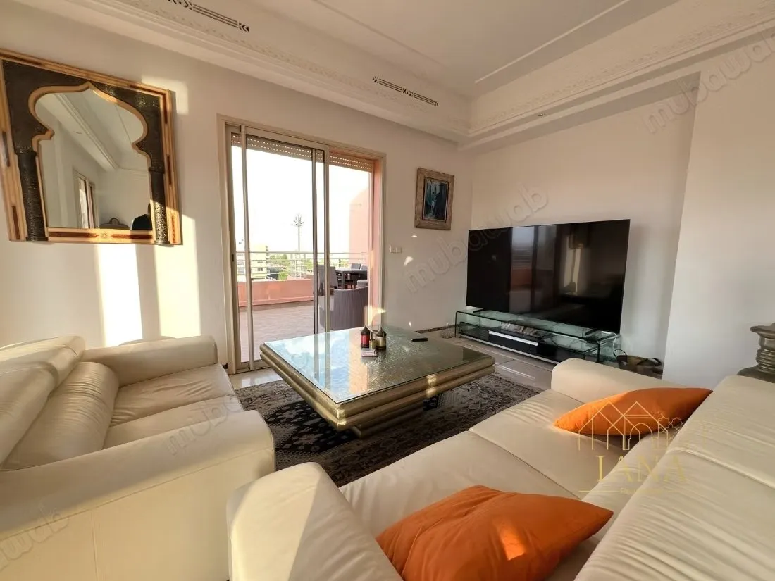 Appartement avec grande terrasse, piscine - مراكش