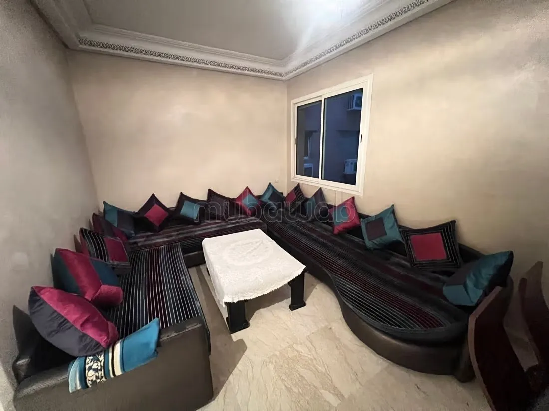 Bel appartement à vendre à Camp Al Ghoul.
Superficie 75 m² - مراكش