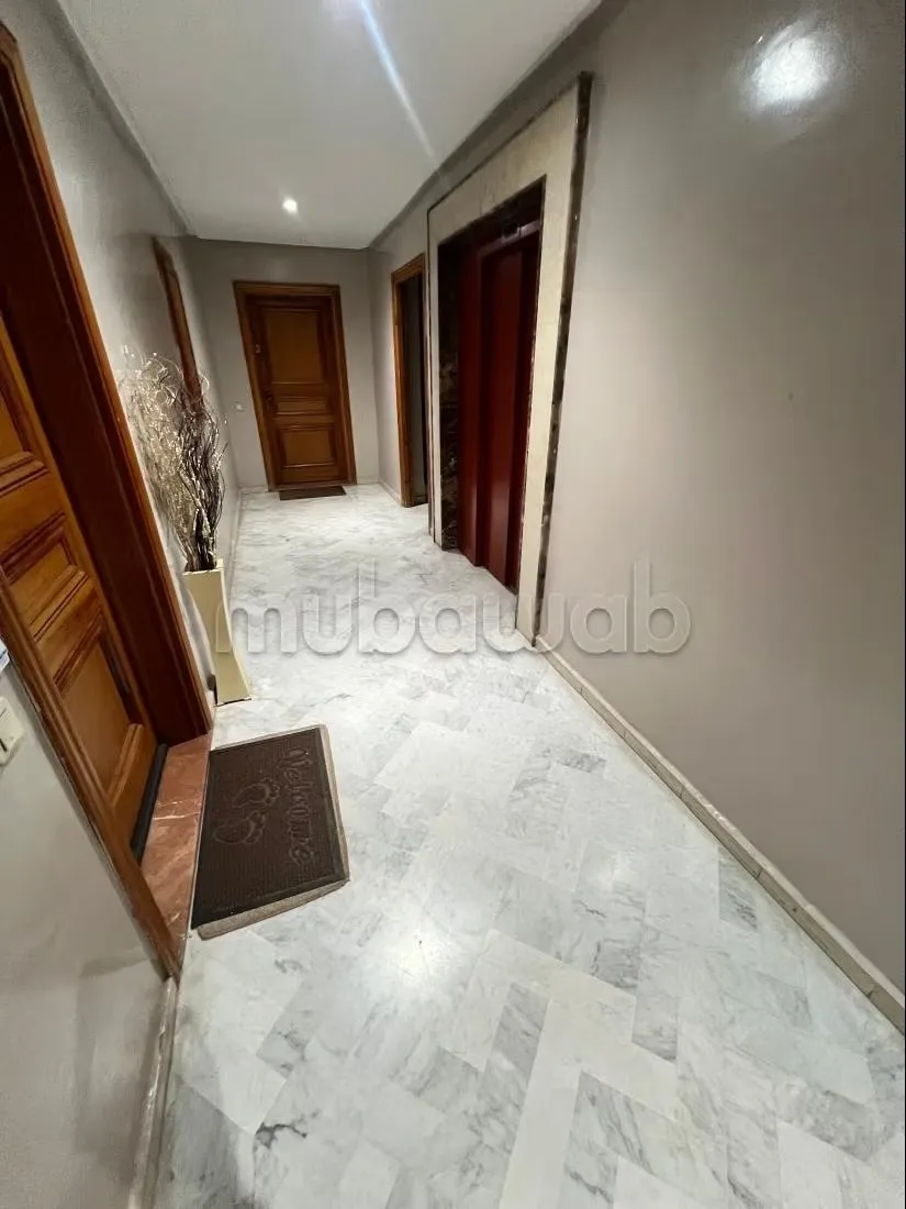Bel appartement à vendre à Camp Al Ghoul.
Superficie 75 m² - مراكش (3)