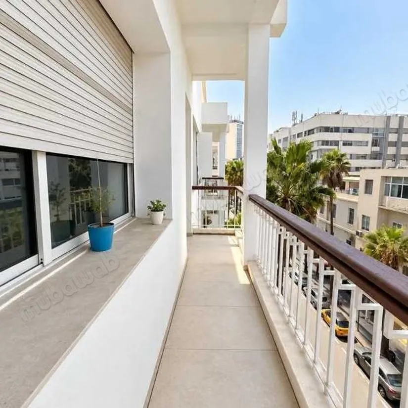 Appartement à Vendre de 104.0 m² à Casablanca, Gauthier - الدار البيضاء (3)