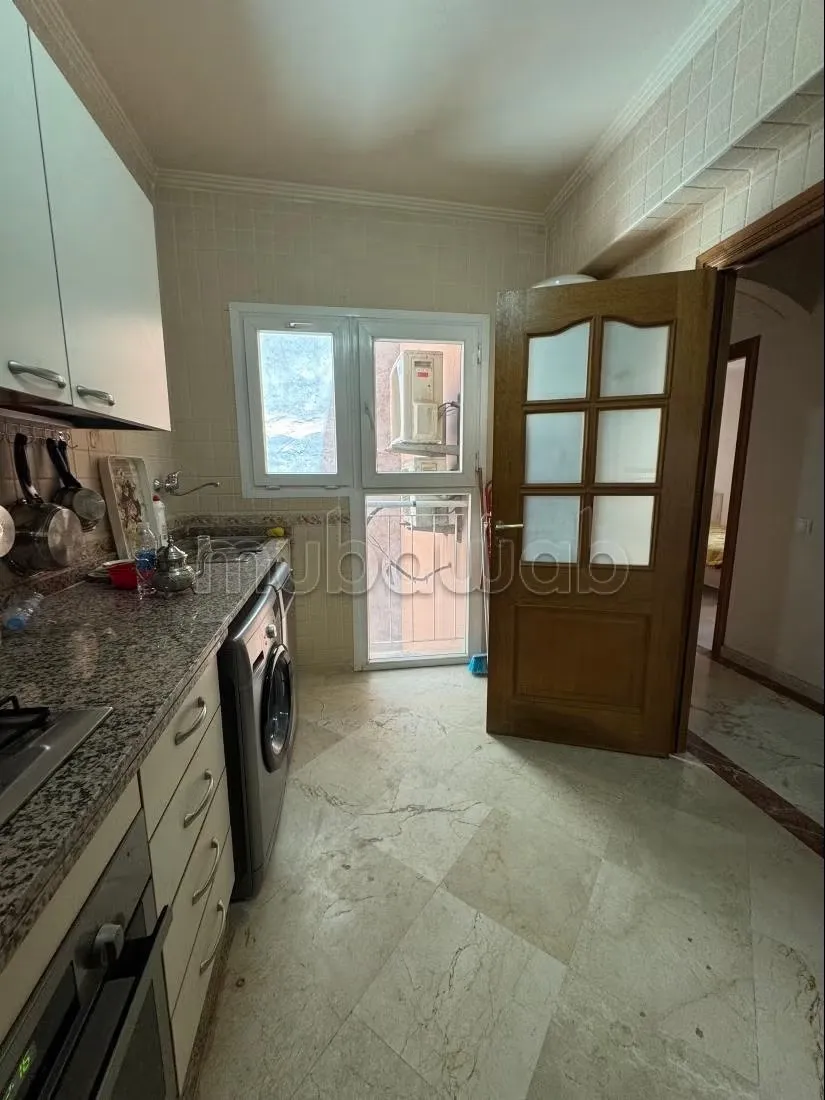Appartement de 89m deux chambres 3 balcons - مراكش (3)