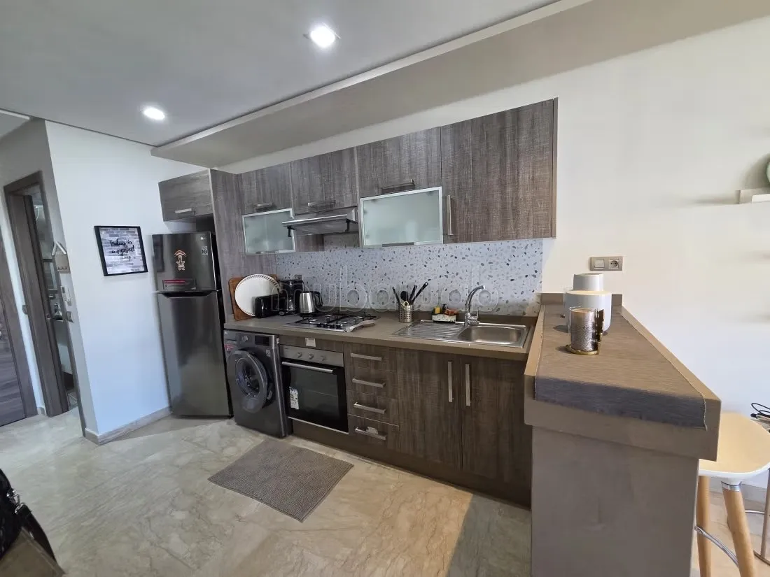 Studio à louer à Bourgonne - الدار البيضاء (3)