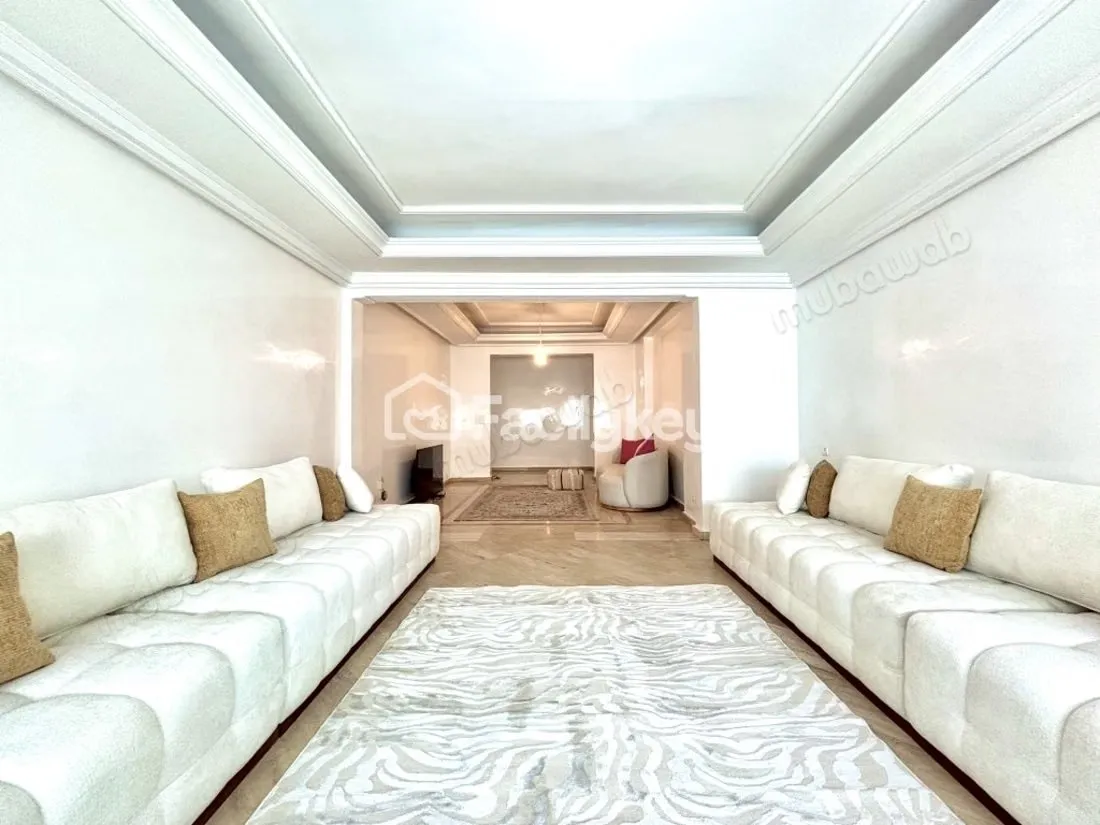 Appartement de 151 m² à Casablanca - الدار البيضاء (2)