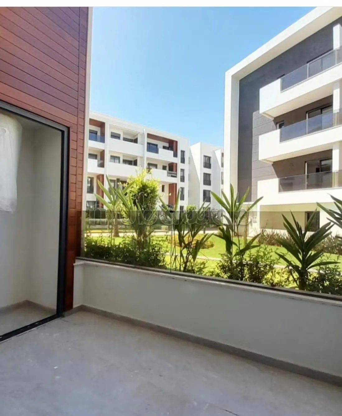 Duplex à la ville verte - بوسكورة