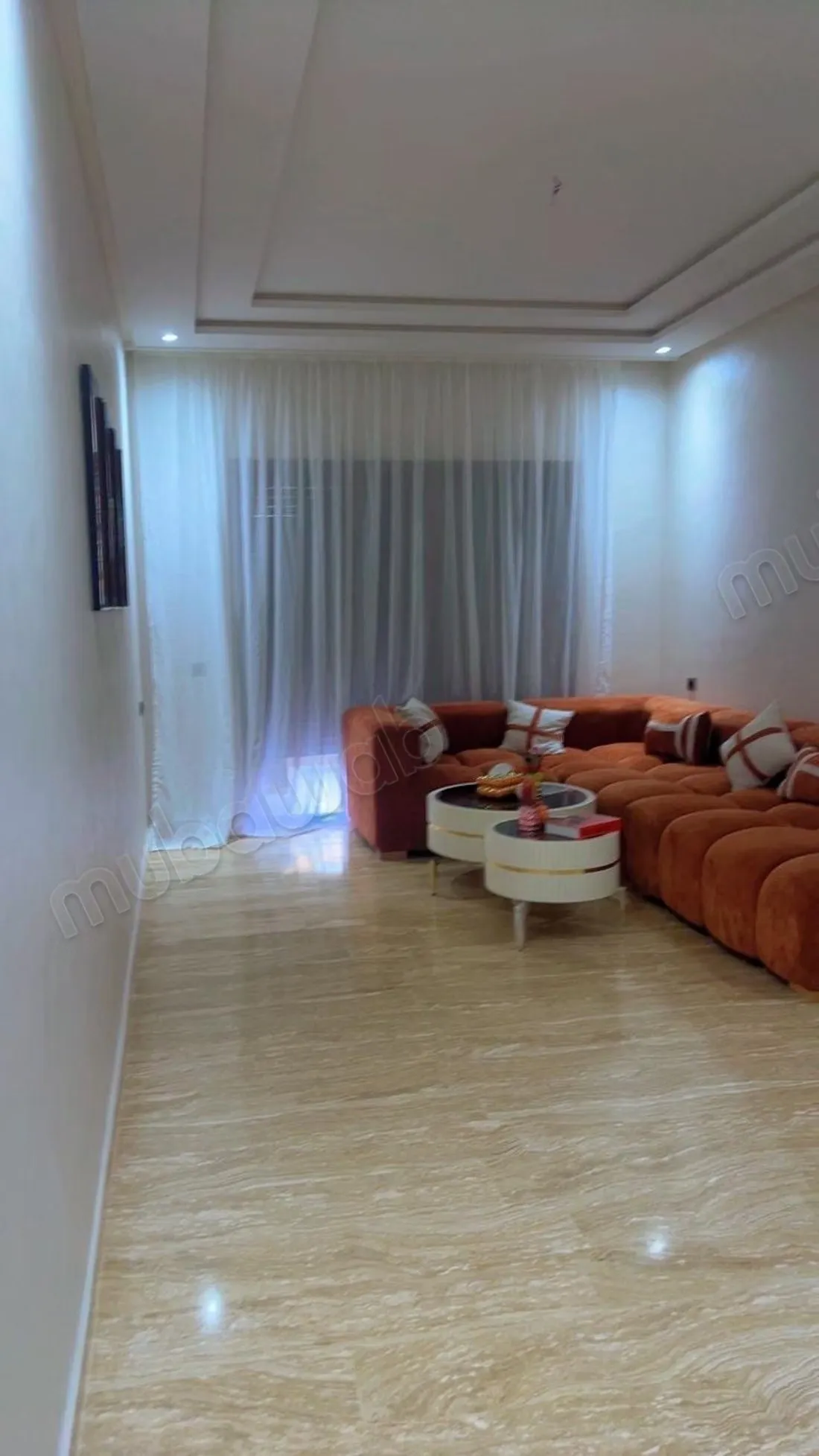 Appartement à louer à Dar Bouazza. 
Surface de 140 m². 
Meub... - دار بوعزة (3)