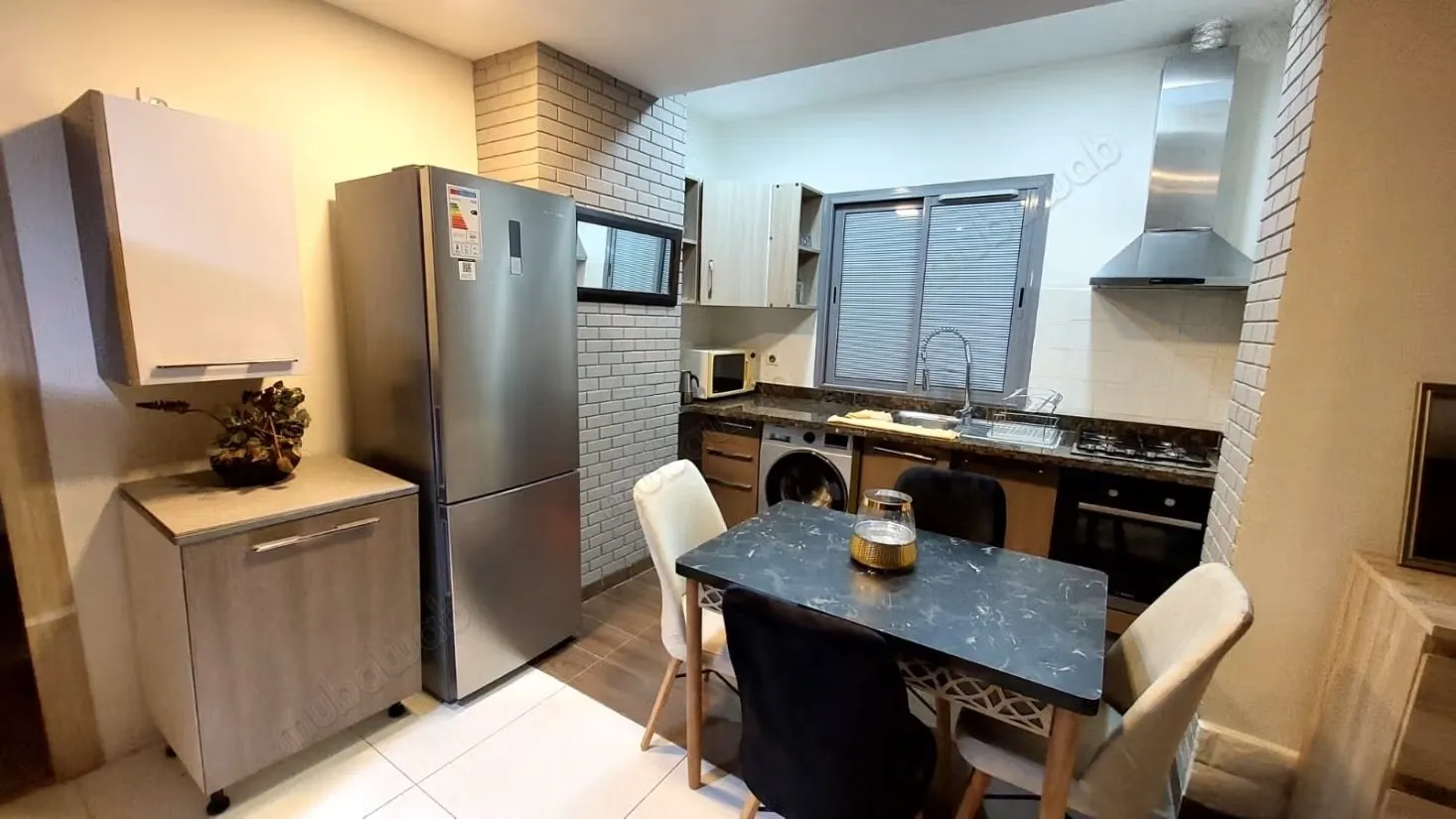 Bel appartement en location à Racine. 2 pièces. Bien meublé - الدار البيضاء (3)