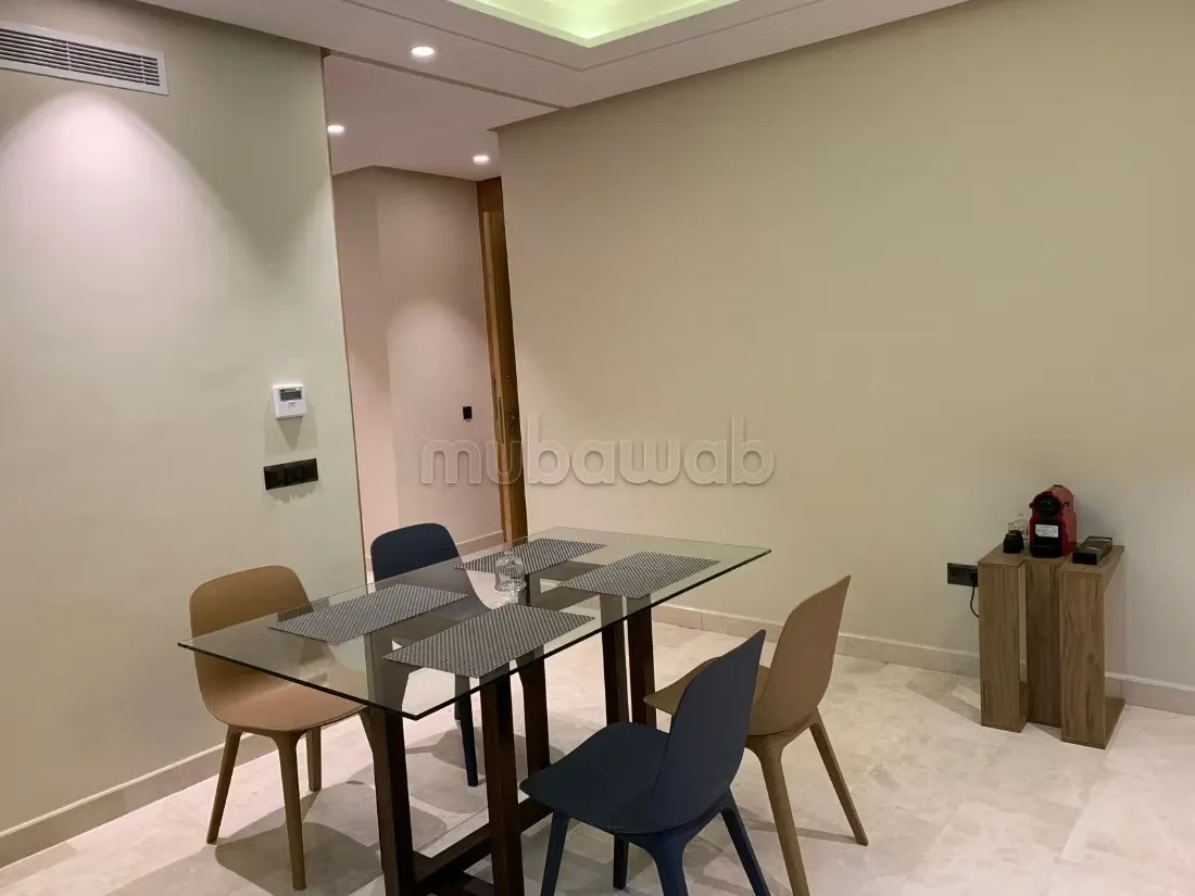 Louez cet appartement à Les princesses. Surface totale 98 m²... - الدار البيضاء (2)