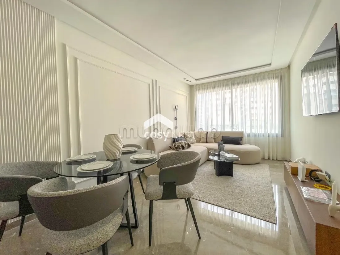 Studio meublé neuf avec balcon - الدار البيضاء (3)