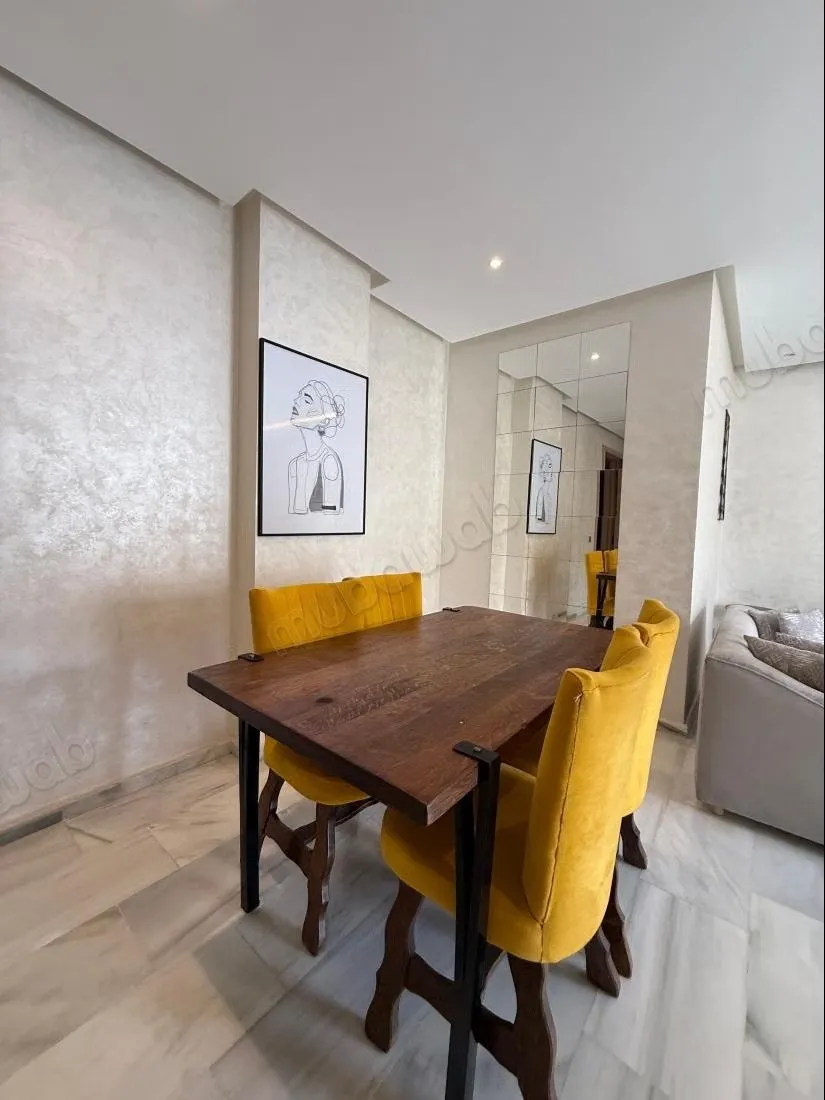 Location d'un appartement à Riyad. 3 pièces. Garage et terra... - الرباط (3)