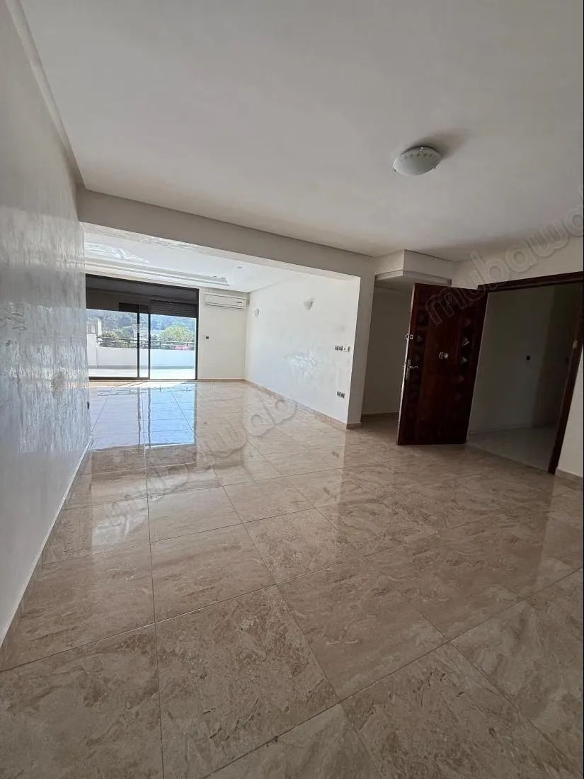 Superbe appartement à louer à Riyad. 
Surface de 250 m². 
Te... - الرباط (3)