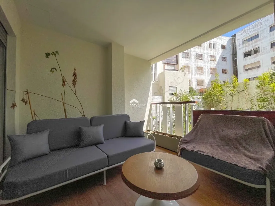 Louez cet appartement à Racine. 3 chambres agréables. Meublé - الدار البيضاء