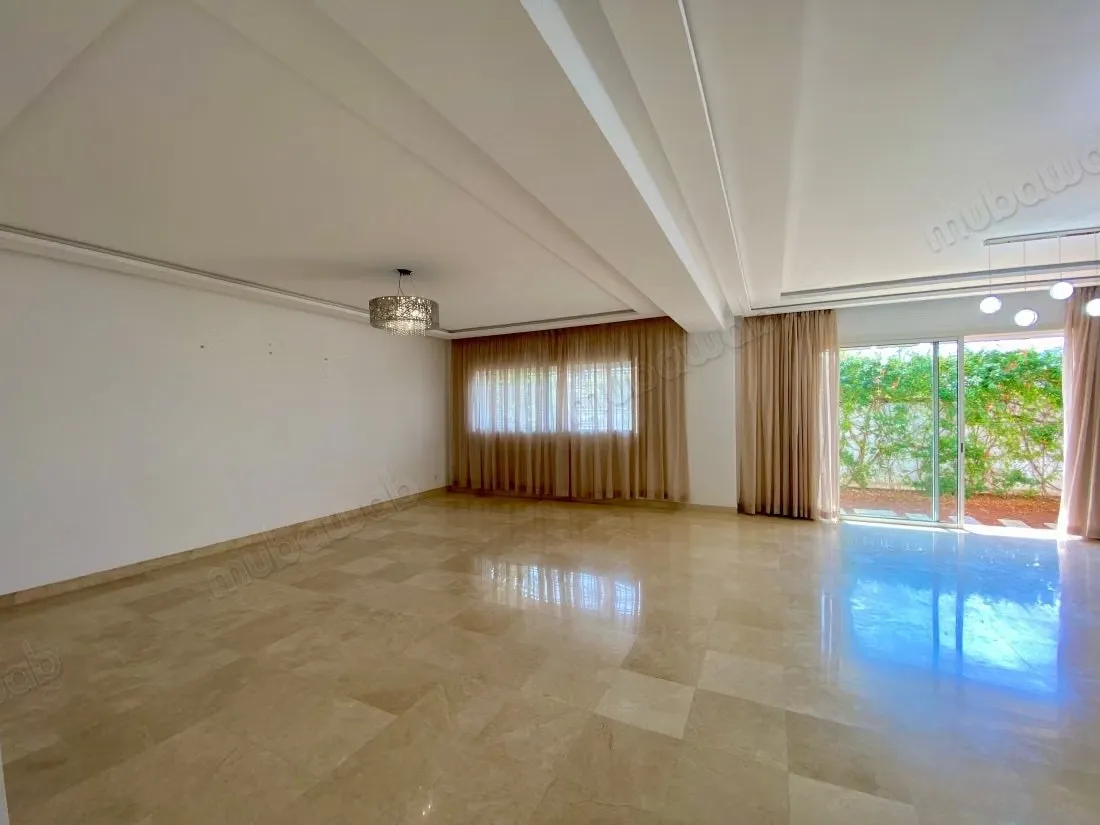 Superbe appartement en rez de jardin à louer – Hay Riad - الرباط