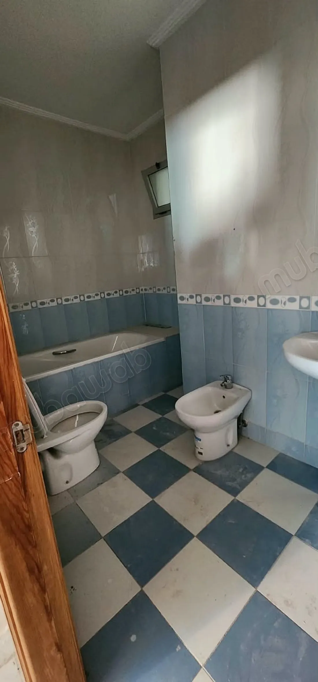 Appartement 3 Chambres à Louer – 2ᵉ Étage - طنجة (2)