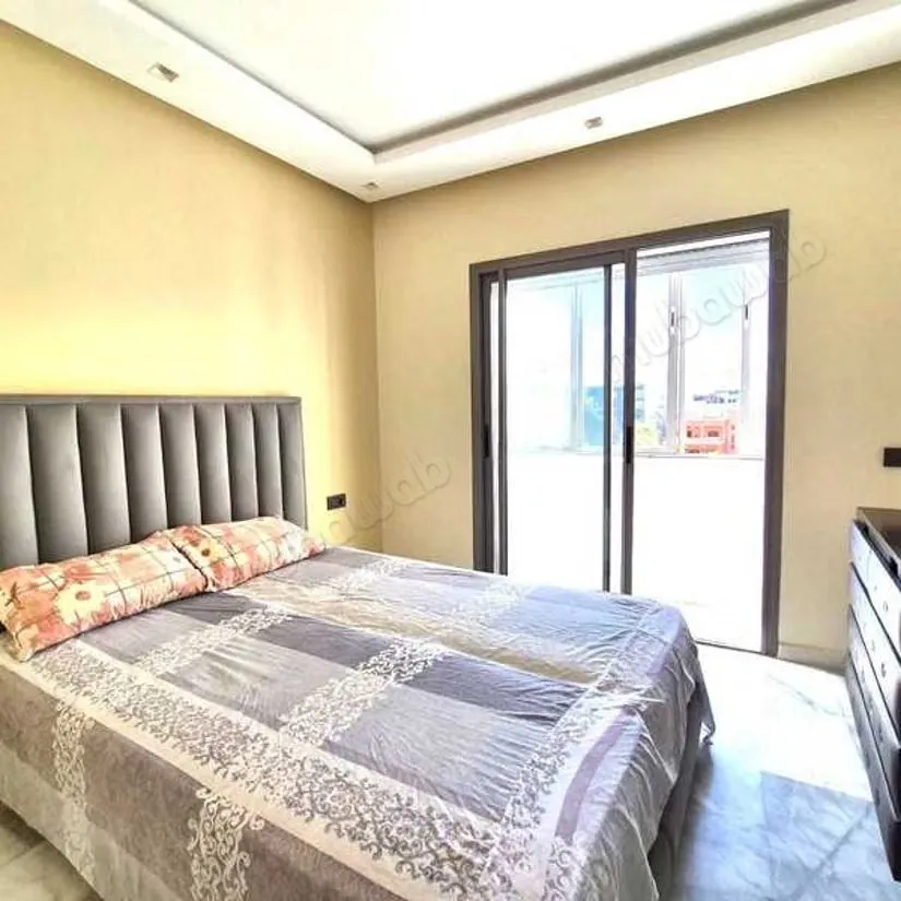 Appartement à Louer de 130.0 m² à Casablanca, Oasis - الدار البيضاء (3)