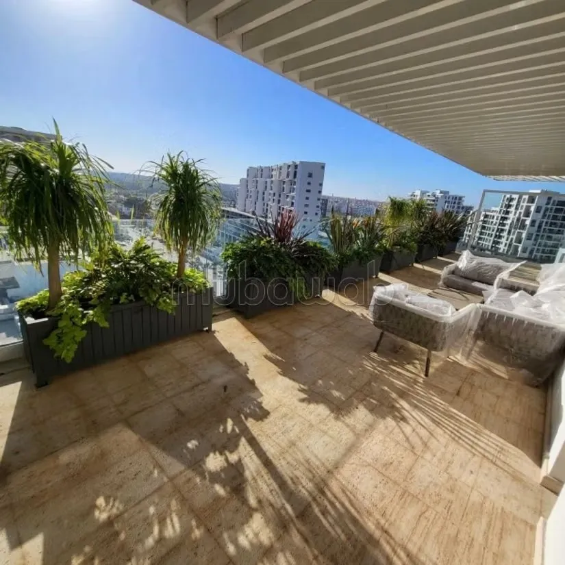 Penthouse premium meublé de 155m² – 2 suites - الدار البيضاء