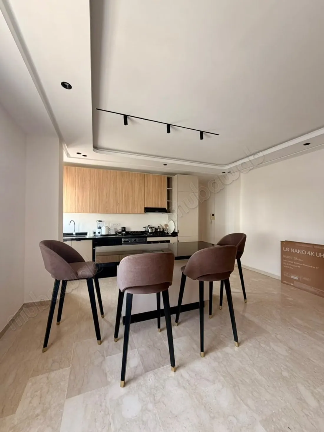A louer appartement refait a neuf sur racine - الدار البيضاء (3)
