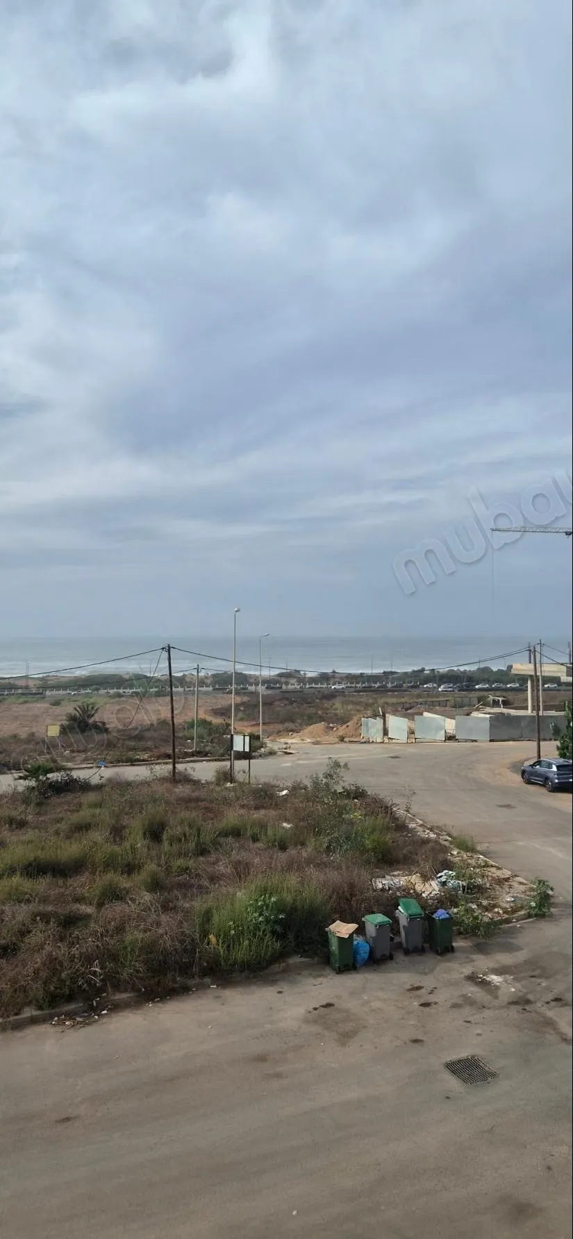 Bel appartement vide en location à Le Domaine D'Anfa.
Vu sur... - الدار البيضاء (3)